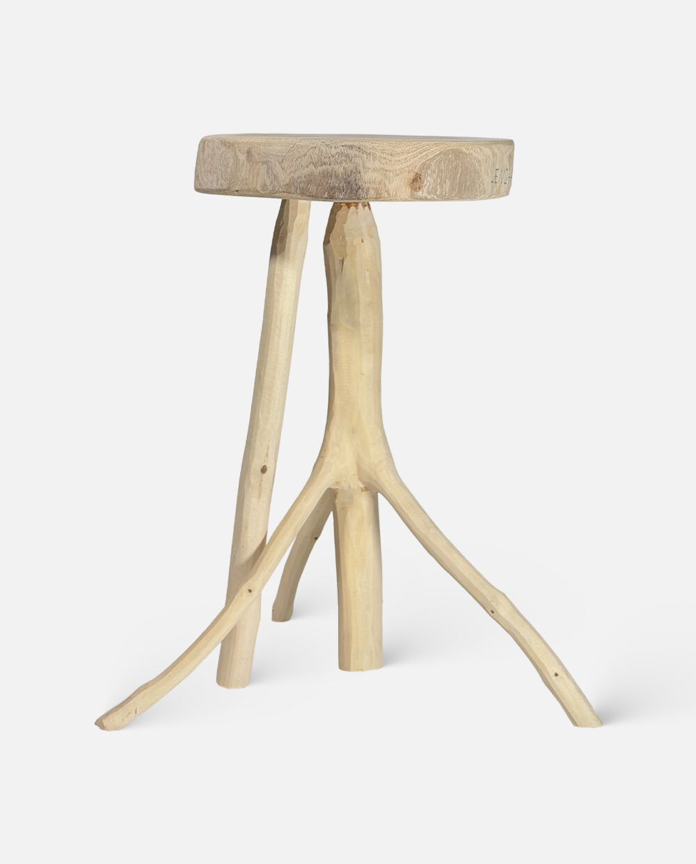 Banquinho Ilha do Ferro – Leno – Banco De Madeira Assinado